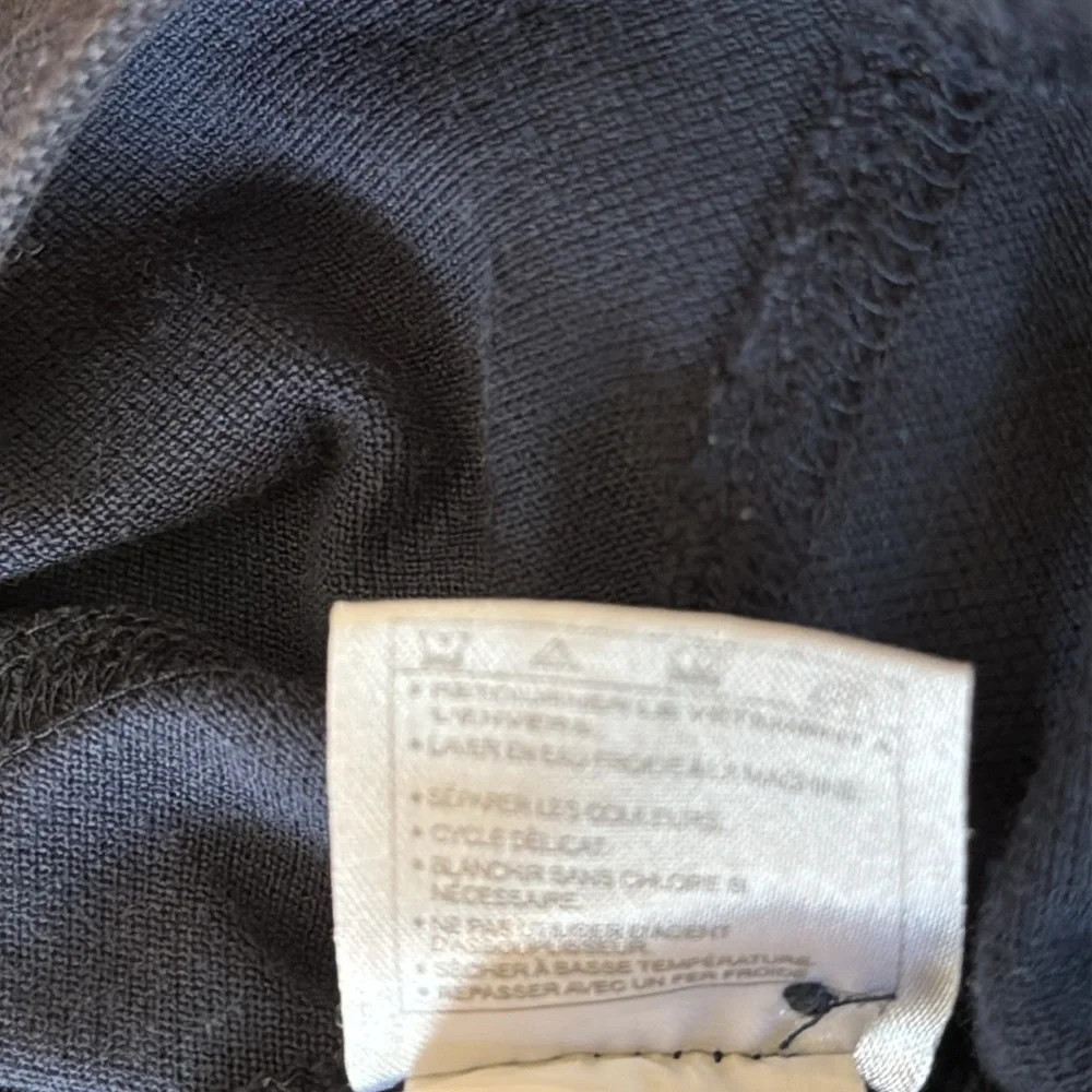 Ariat women’s shirt size M - Picture 5 of 6